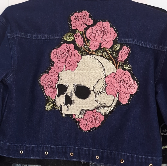 MORE SOON! XXXXL embroidered skull rose patch iron on patch! Gorgeous & HUGE! - Picture 6 of 11